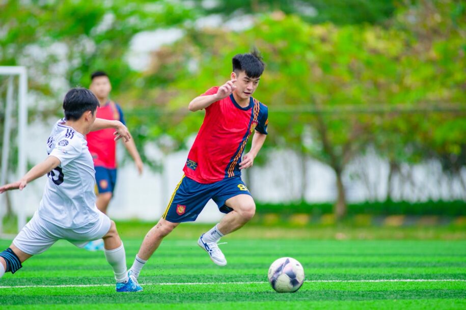 Best Clearance Football Kits for Players and Fans